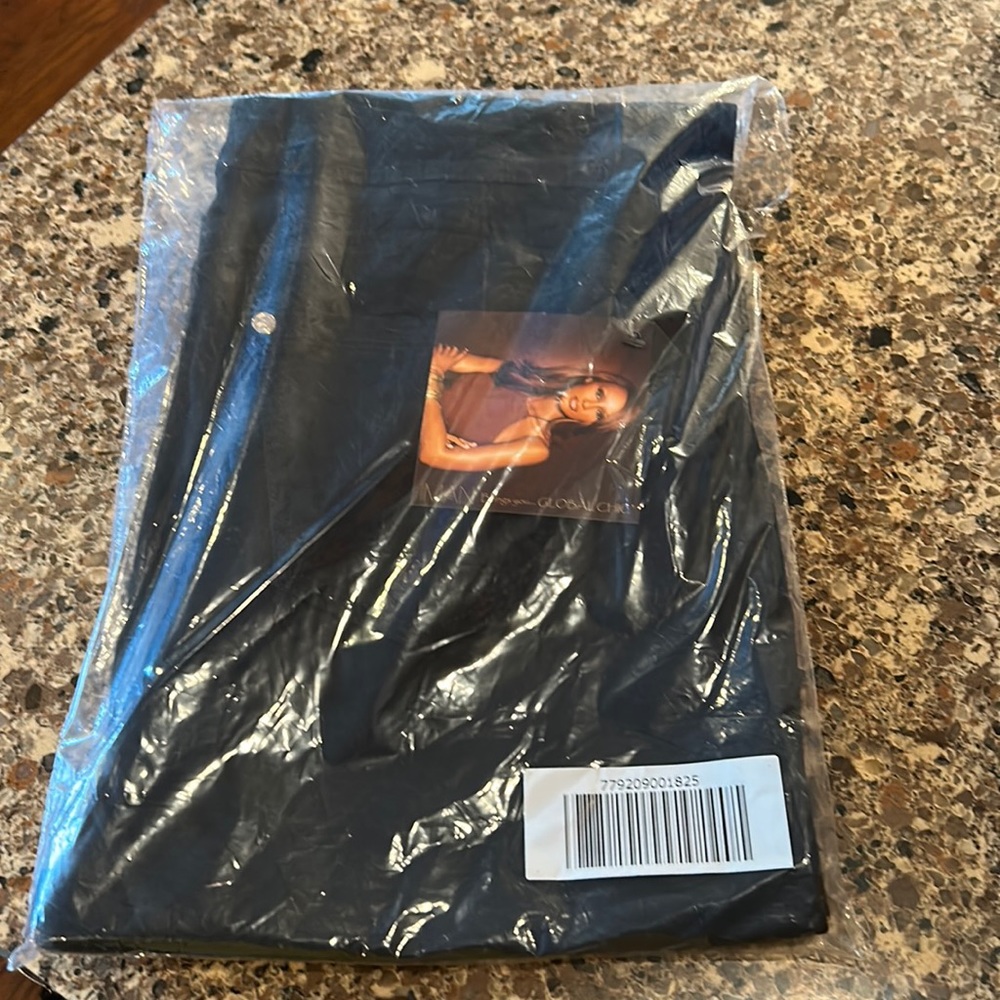 Iman size 10 T black jeans, brand new in bag!